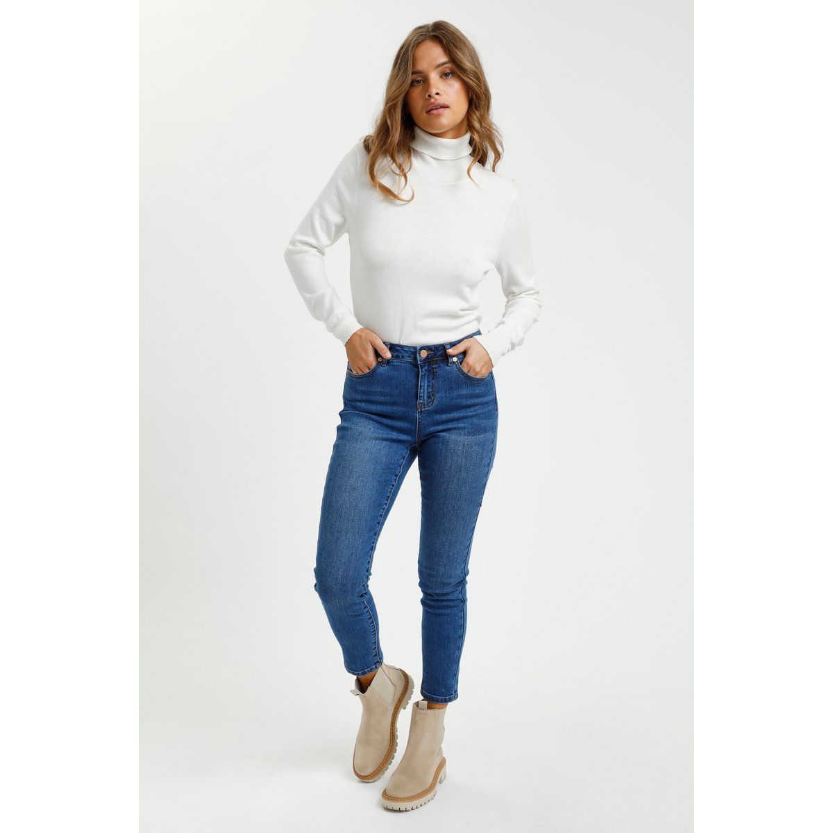High-Waist Slim-Jeans in Knöchellänge