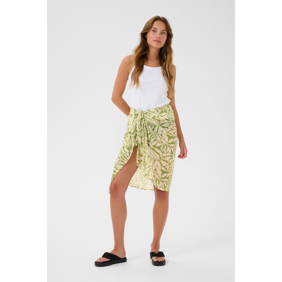 Wickelsarong mit botanischem Blättermuster