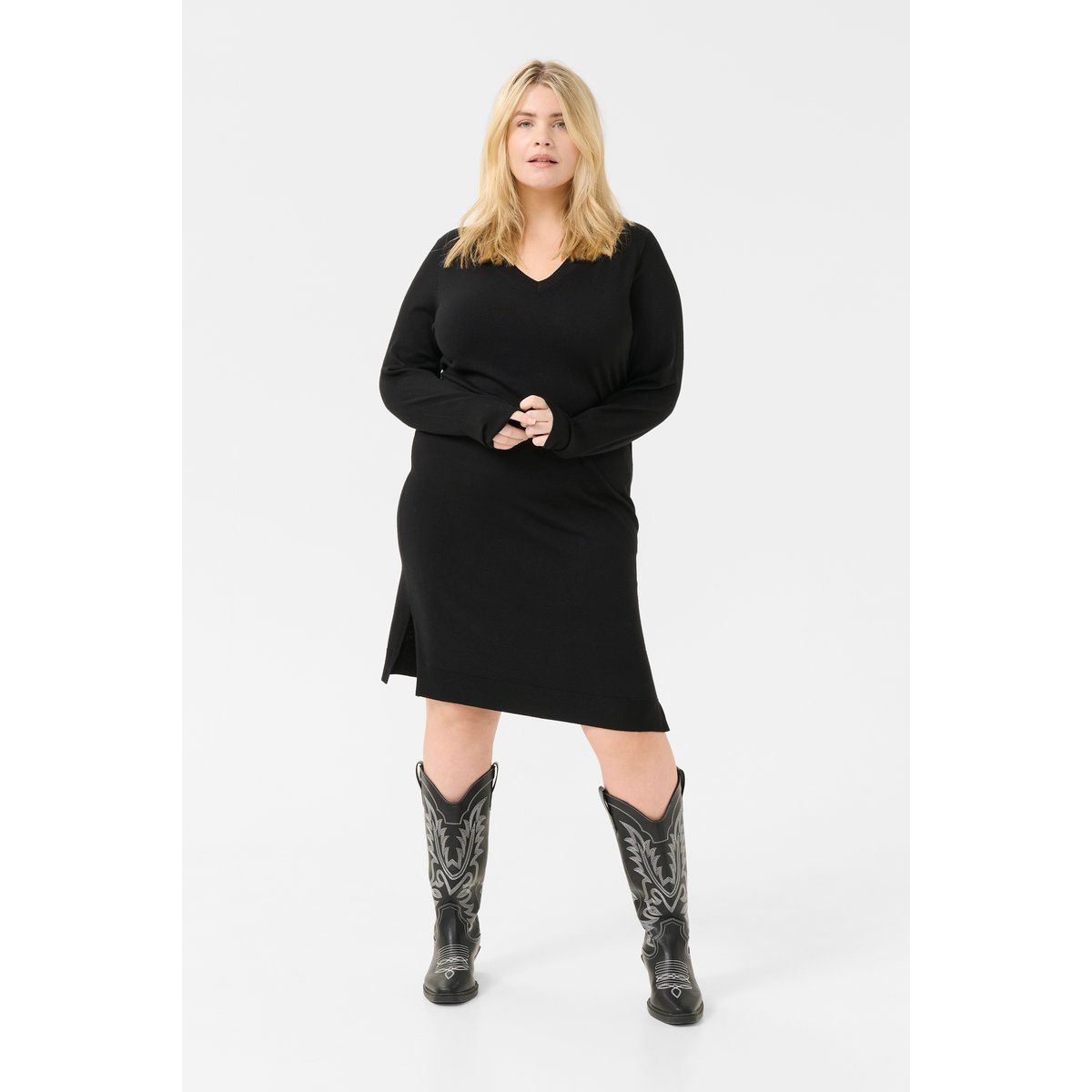 Minimalistisches Strick-Midi mit V-Ausschnitt