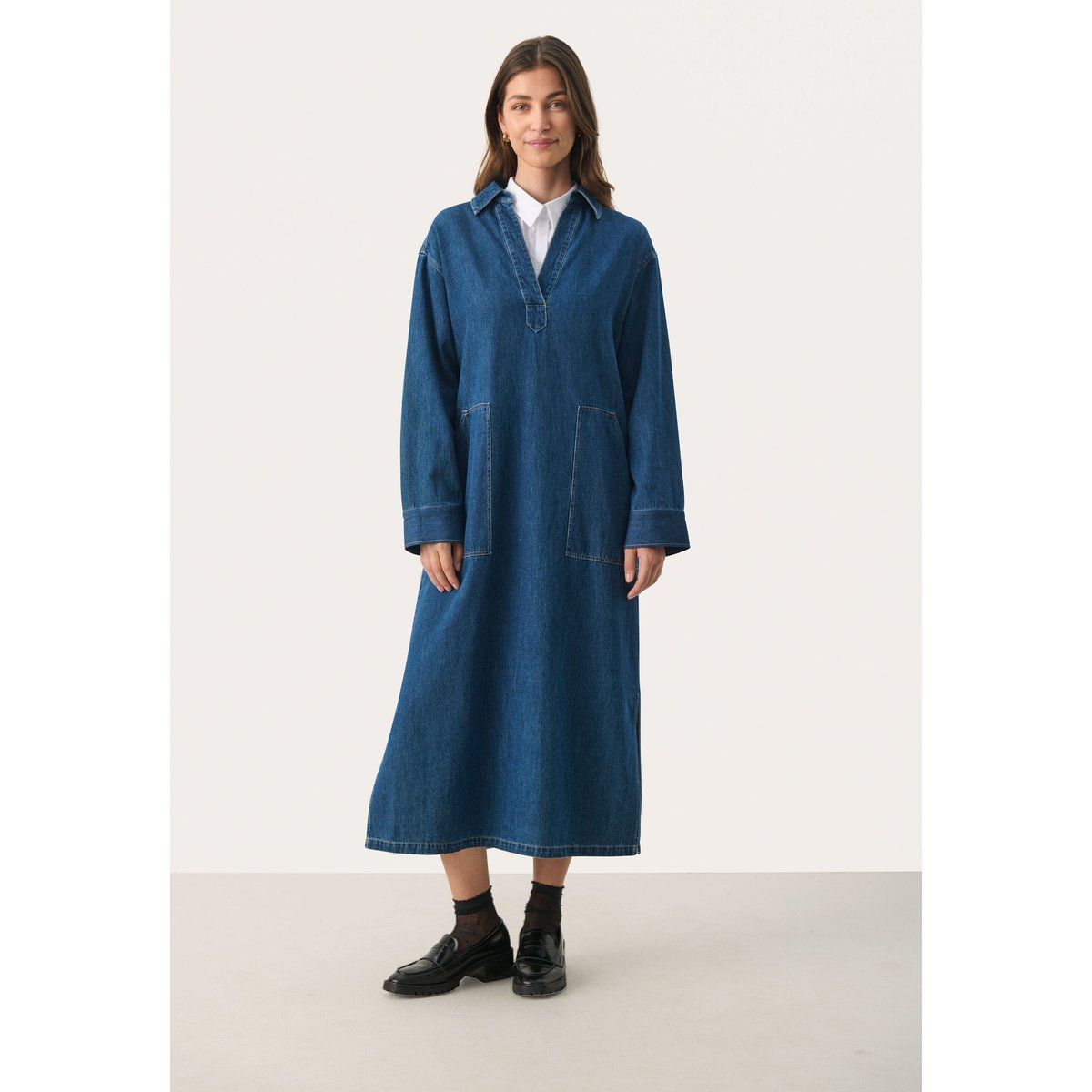 Weites Denim-Midikleid mit Polokragen