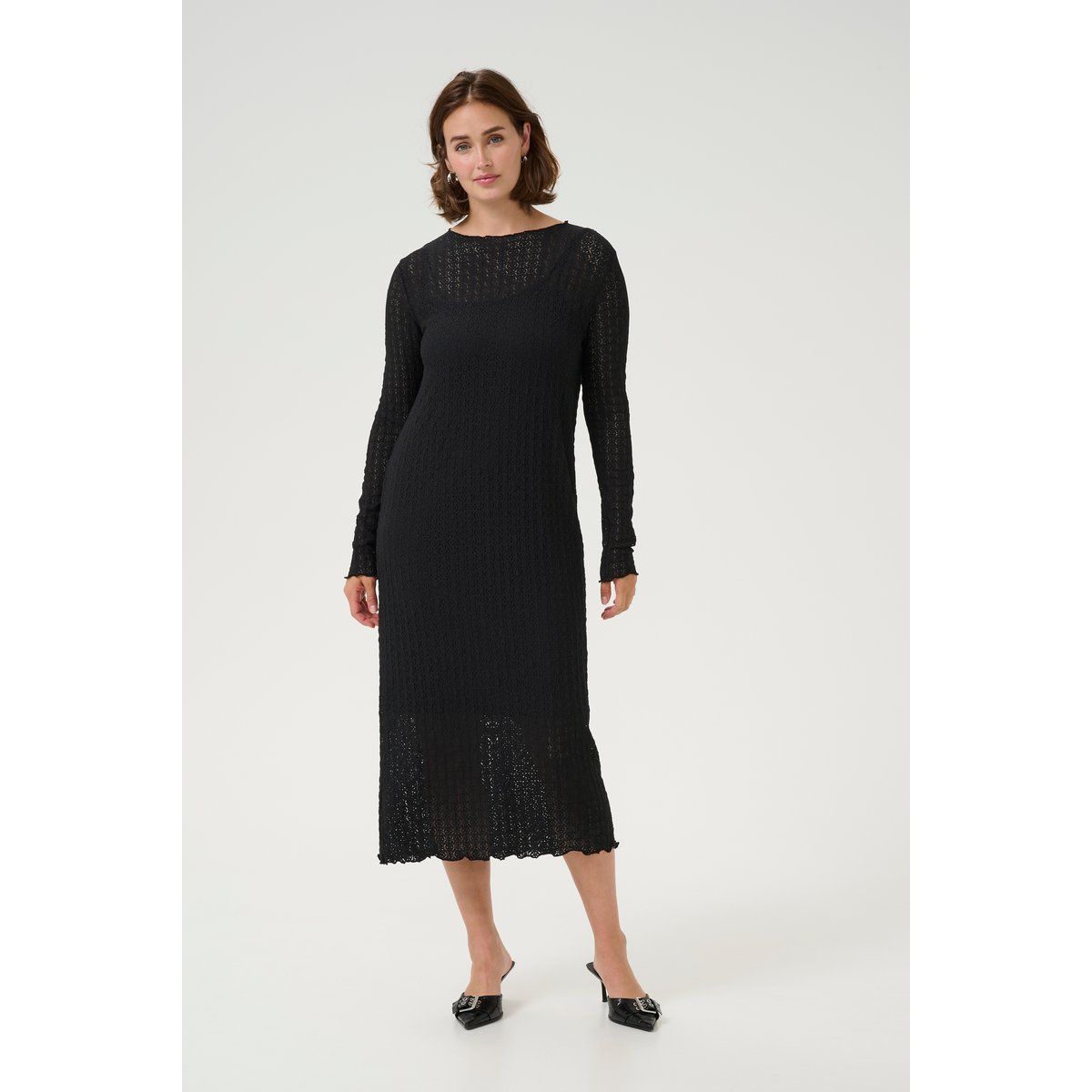 Strukturiertes Pointelle-Strick-Midikleid