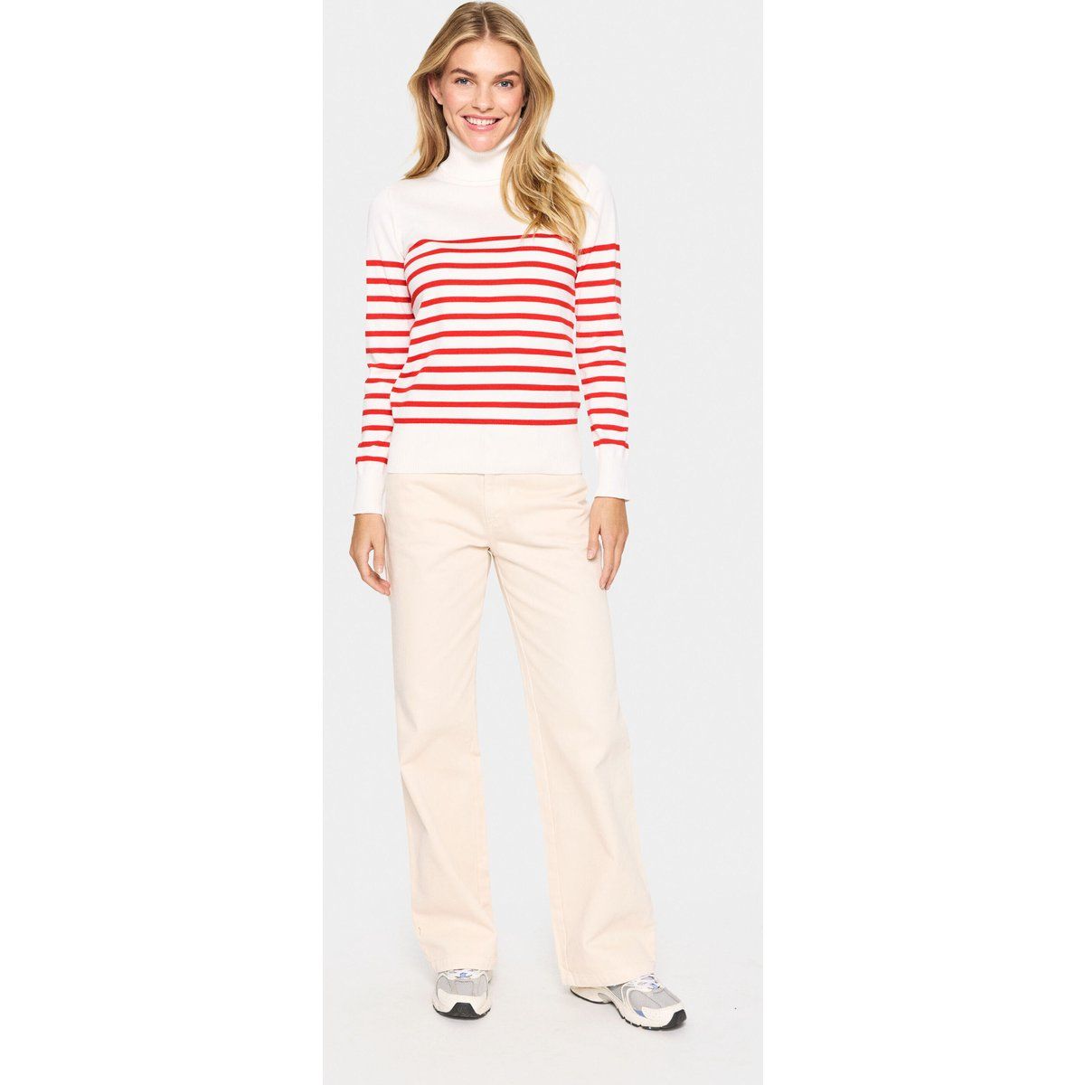 Klassischer Gestreifter Rollkragenpullover