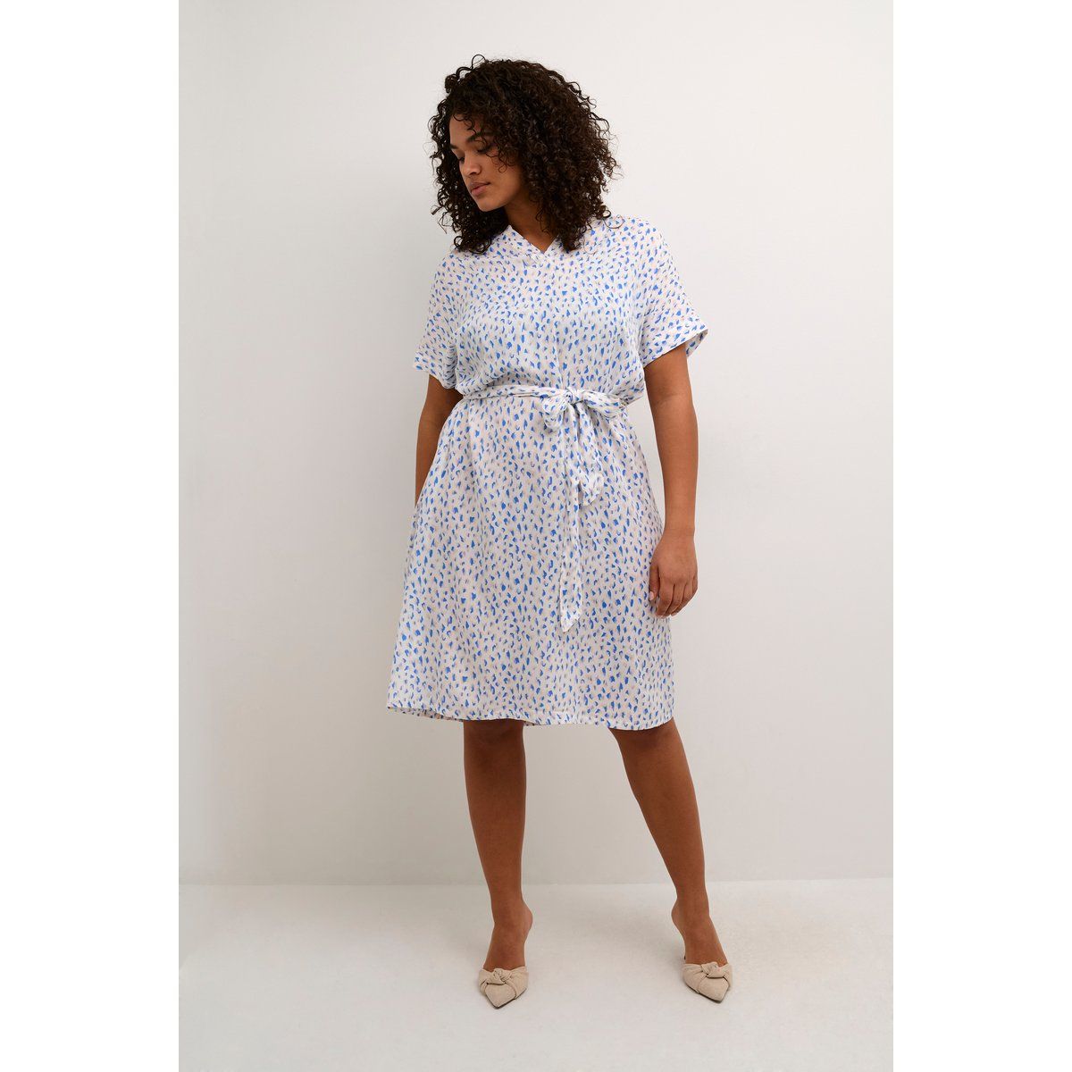 Midi-Hemdblusenkleid mit grafischem Muster
