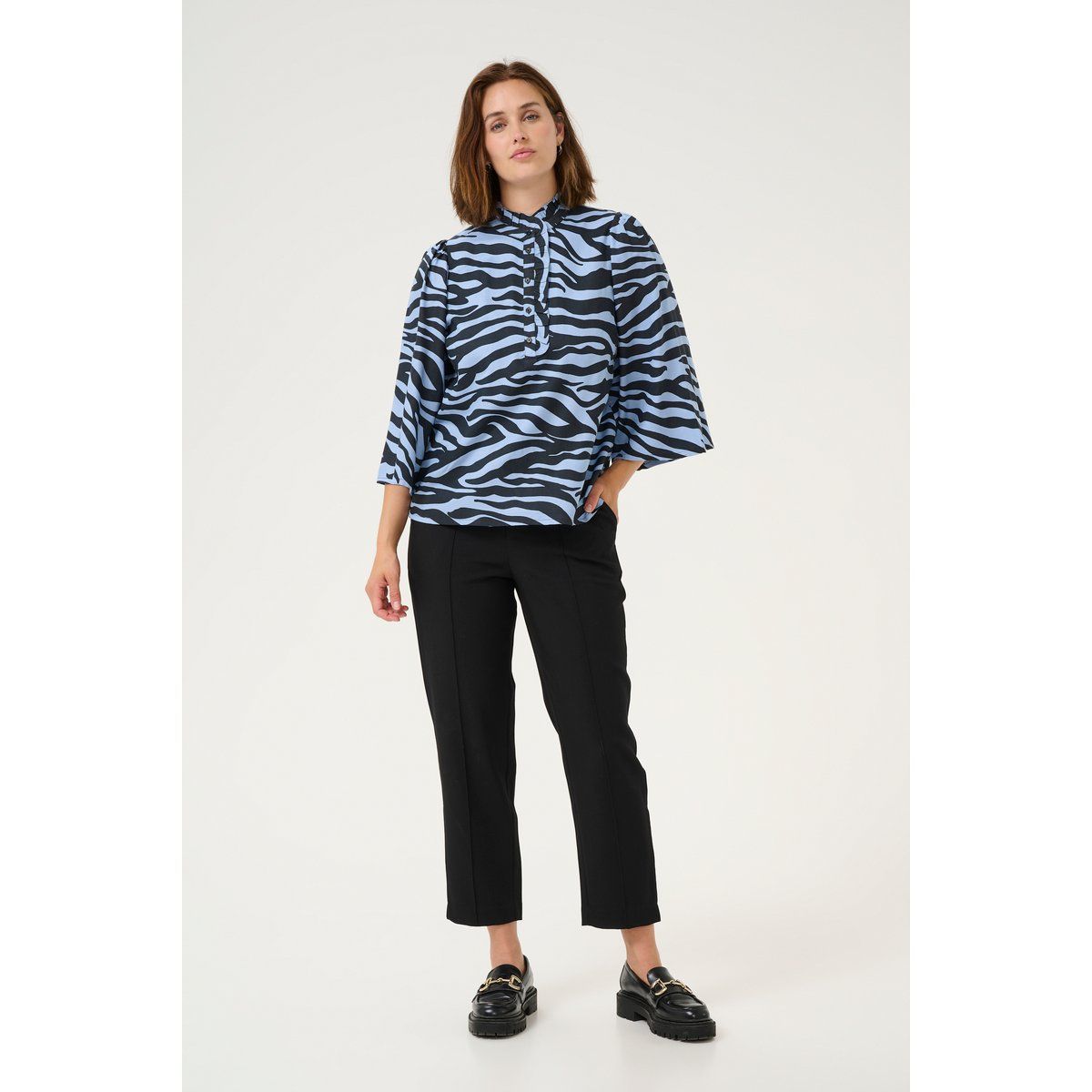 Viskose-Bluse mit Zebra-Print