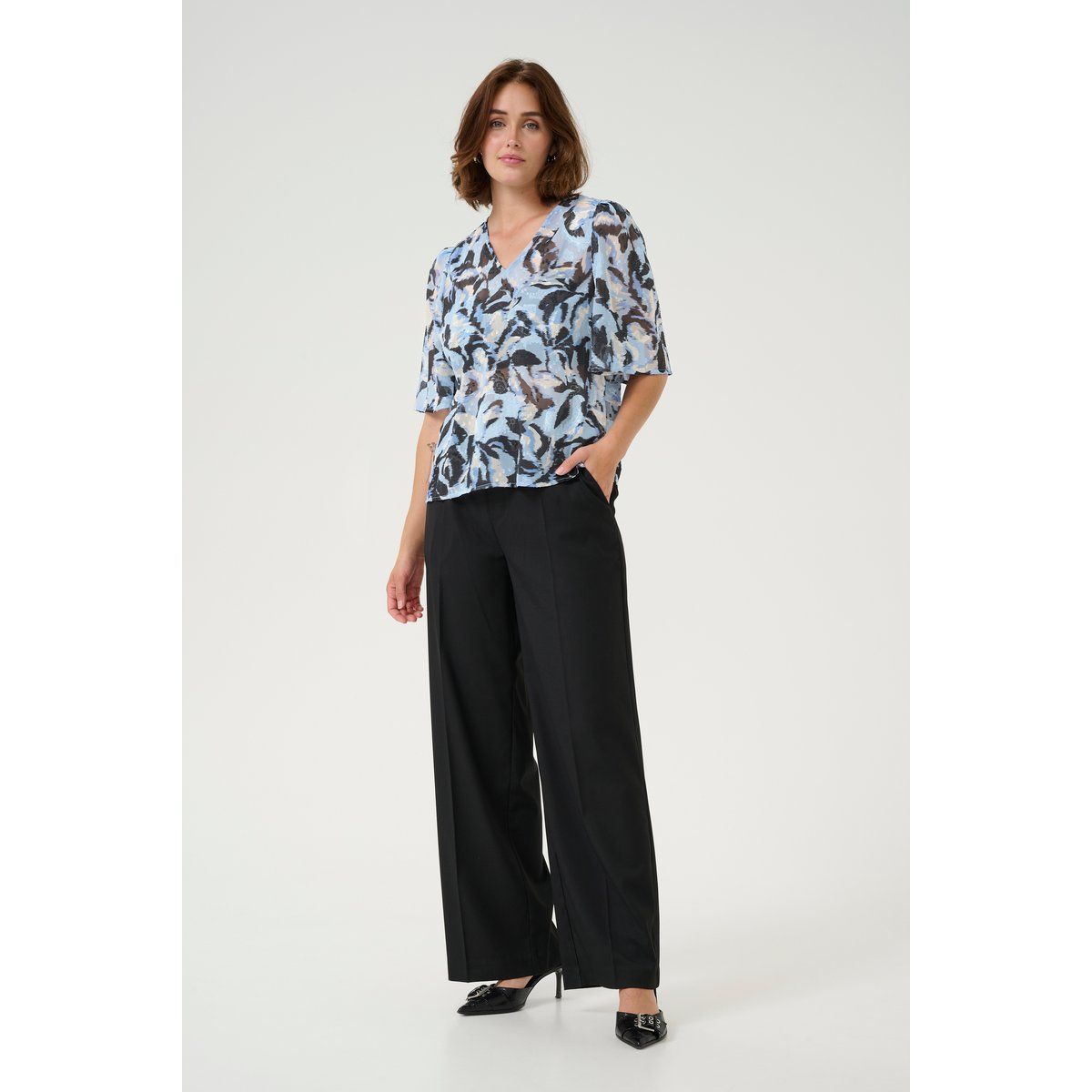 A-Linien-Bluse mit abstraktem Blumenmuster