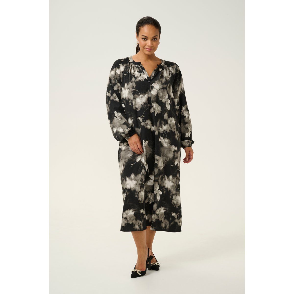 Fließendes Midikleid mit Blumenprint