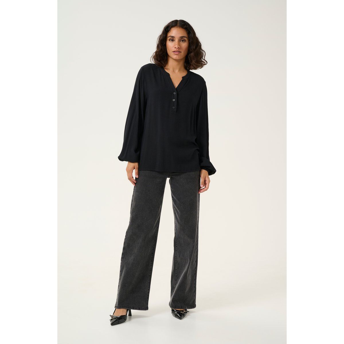 Lockere Bluse mit Henley-Ausschnitt