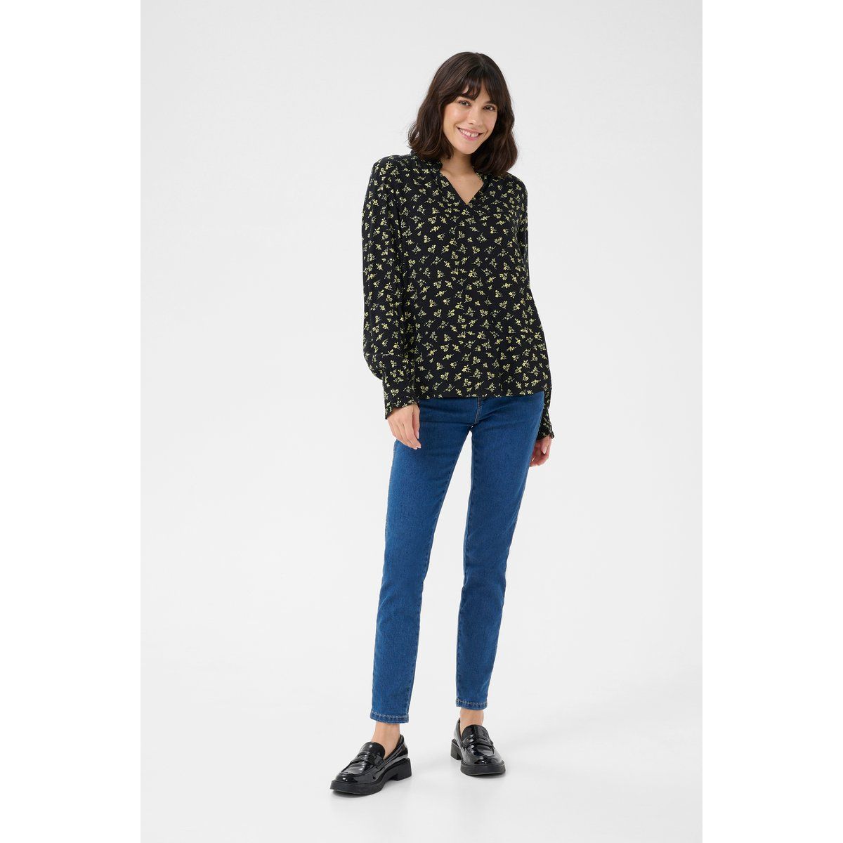 Bluse mit dezentem Blumenmuster