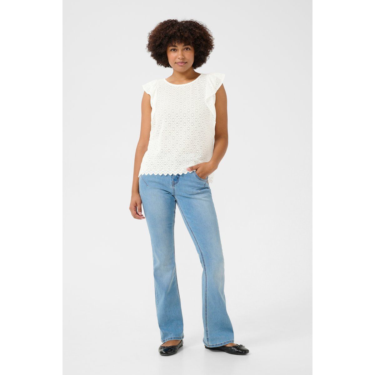 Ärmellose Bluse mit Spitzen-Rüschen