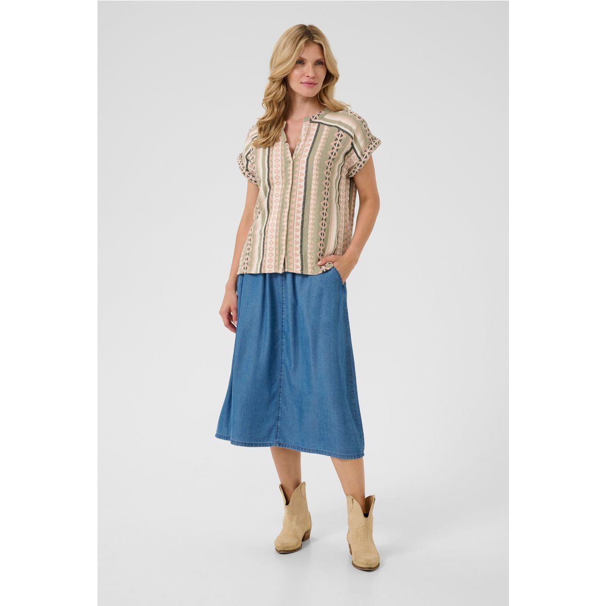Gemusterte Kurzarm-Jacquard-Bluse