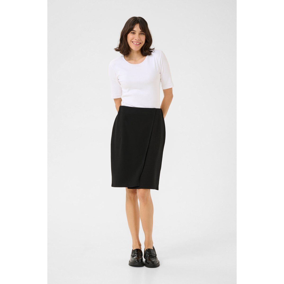 Minimalistischer Wickelrock in Slim-Fit
