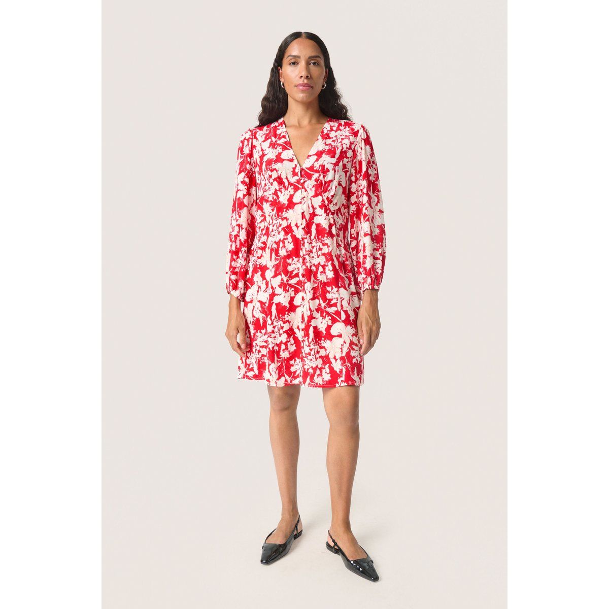Minikleid mit Blumenmuster und V-Ausschnitt