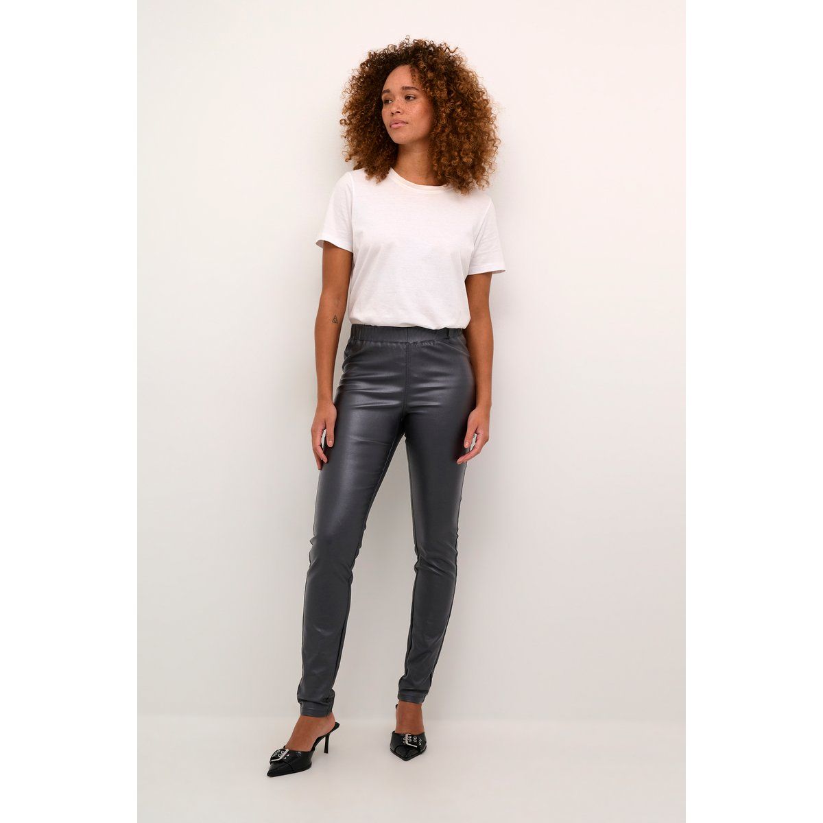 Elegante beschichtete Slim-Fit Leggings