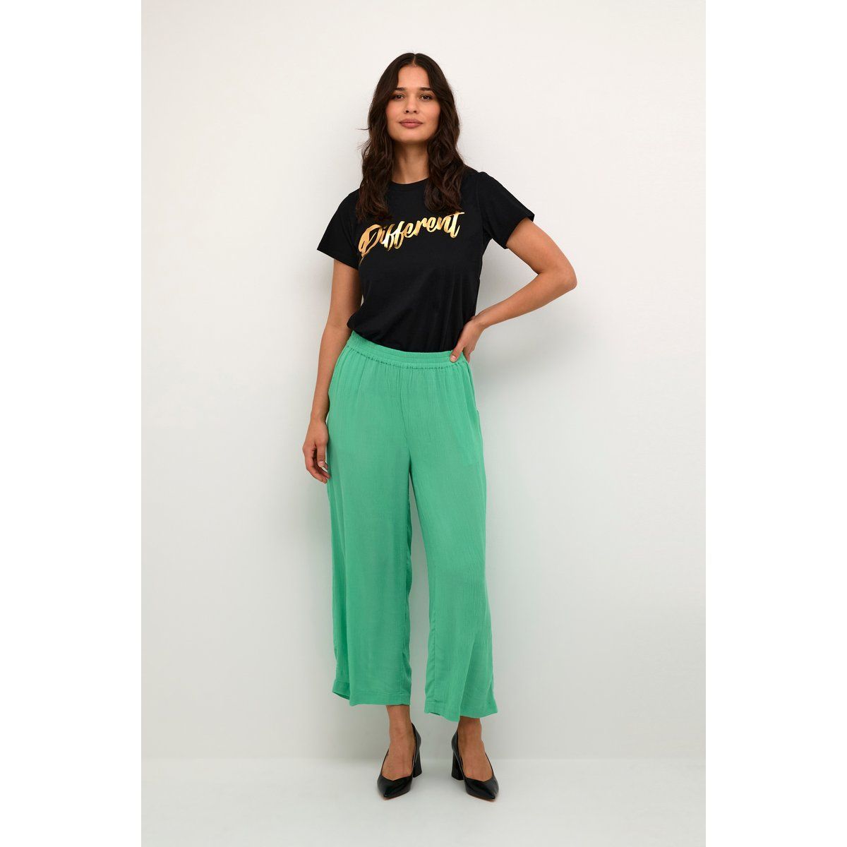 Weit geschnittene Culotte mit Gummibund
