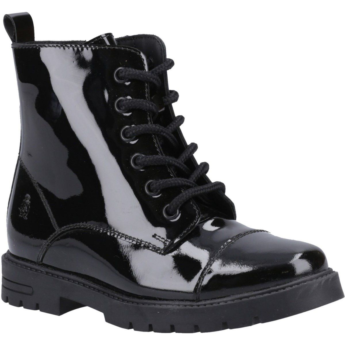 Glänzende Schnürstiefeletten aus Lackleder