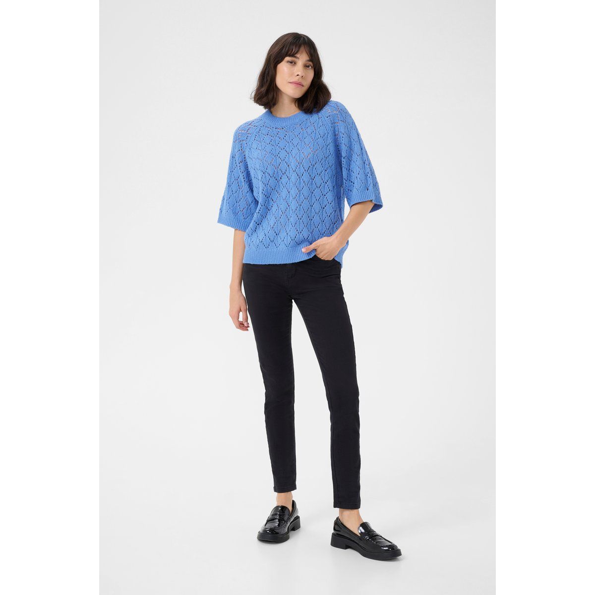 Lockerer Strickpullover mit Lochmuster