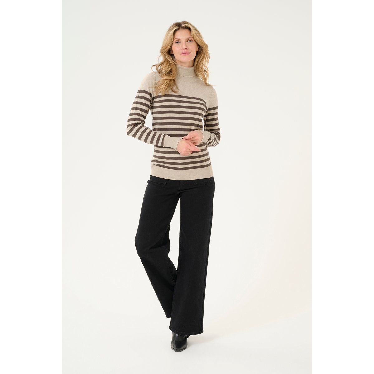 Gestreifter Rollkragen-Strickpullover
