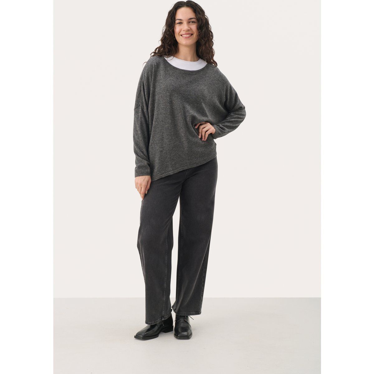 Lockerer Strickpullover aus Wollgemisch
