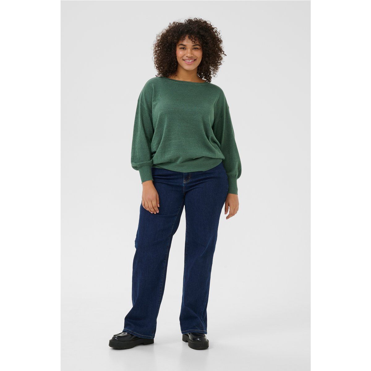 Lockerer Strickpullover mit weitem Ausschnitt