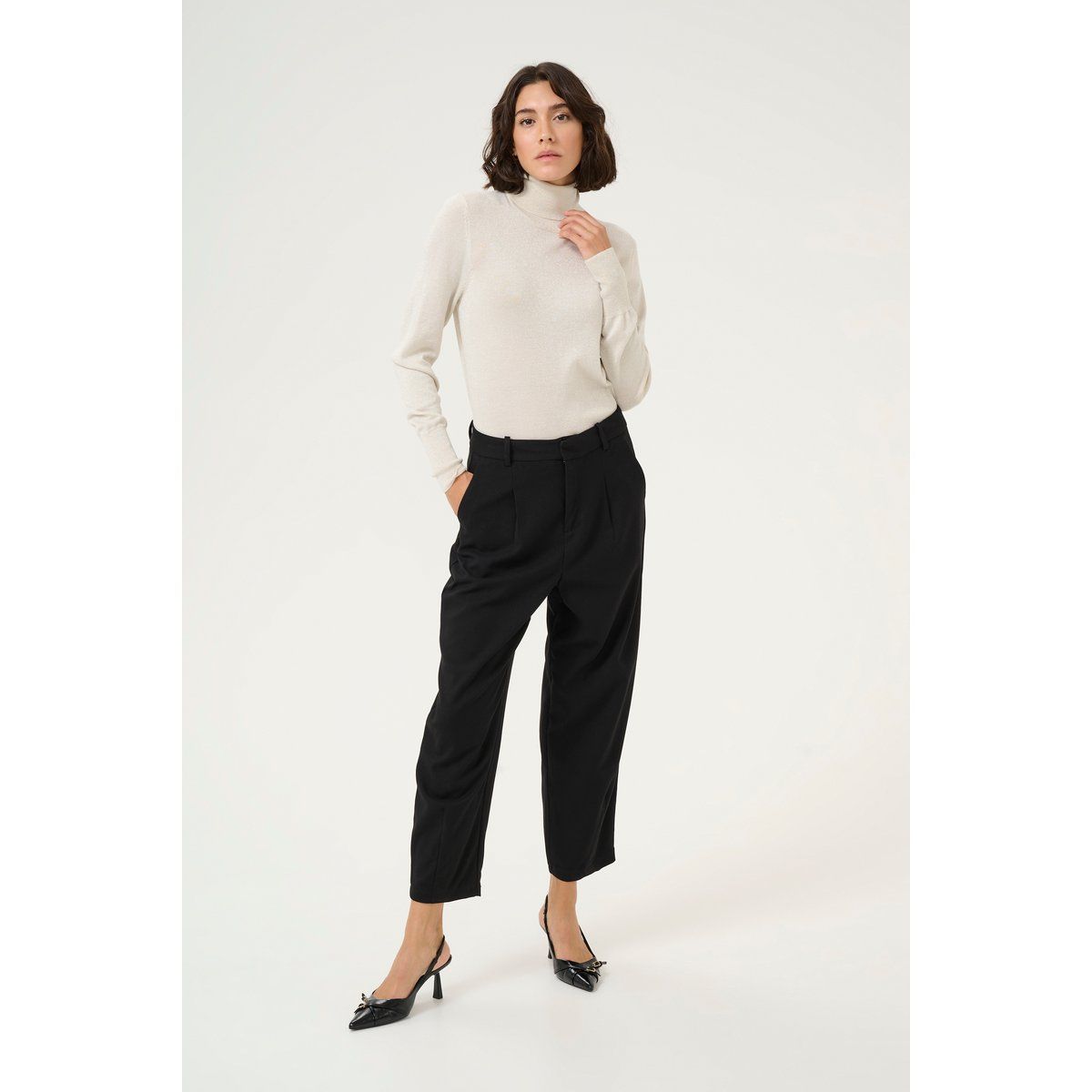 Feinstrick-Rollkragenpullover mit Schimmereffekt