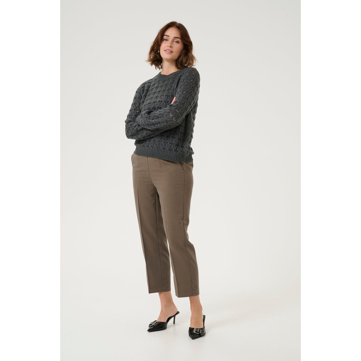 Strukturierter Rundhals-Strickpullover