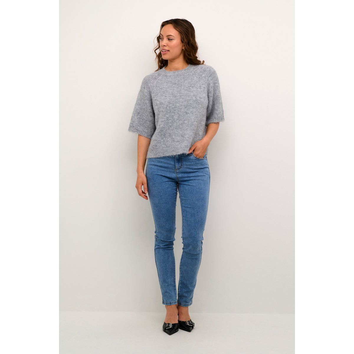 Weicher Strickpullover mit Kurzarm
