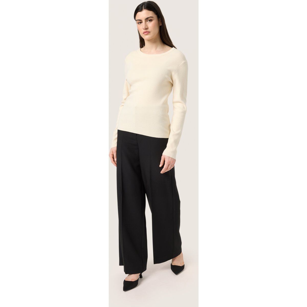 Minimalistischer Rippstrick-Pullover