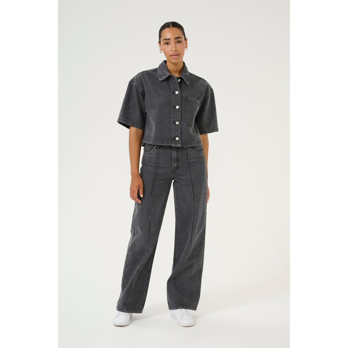 High-Waist-Jeans mit vertikaler Ziernaht