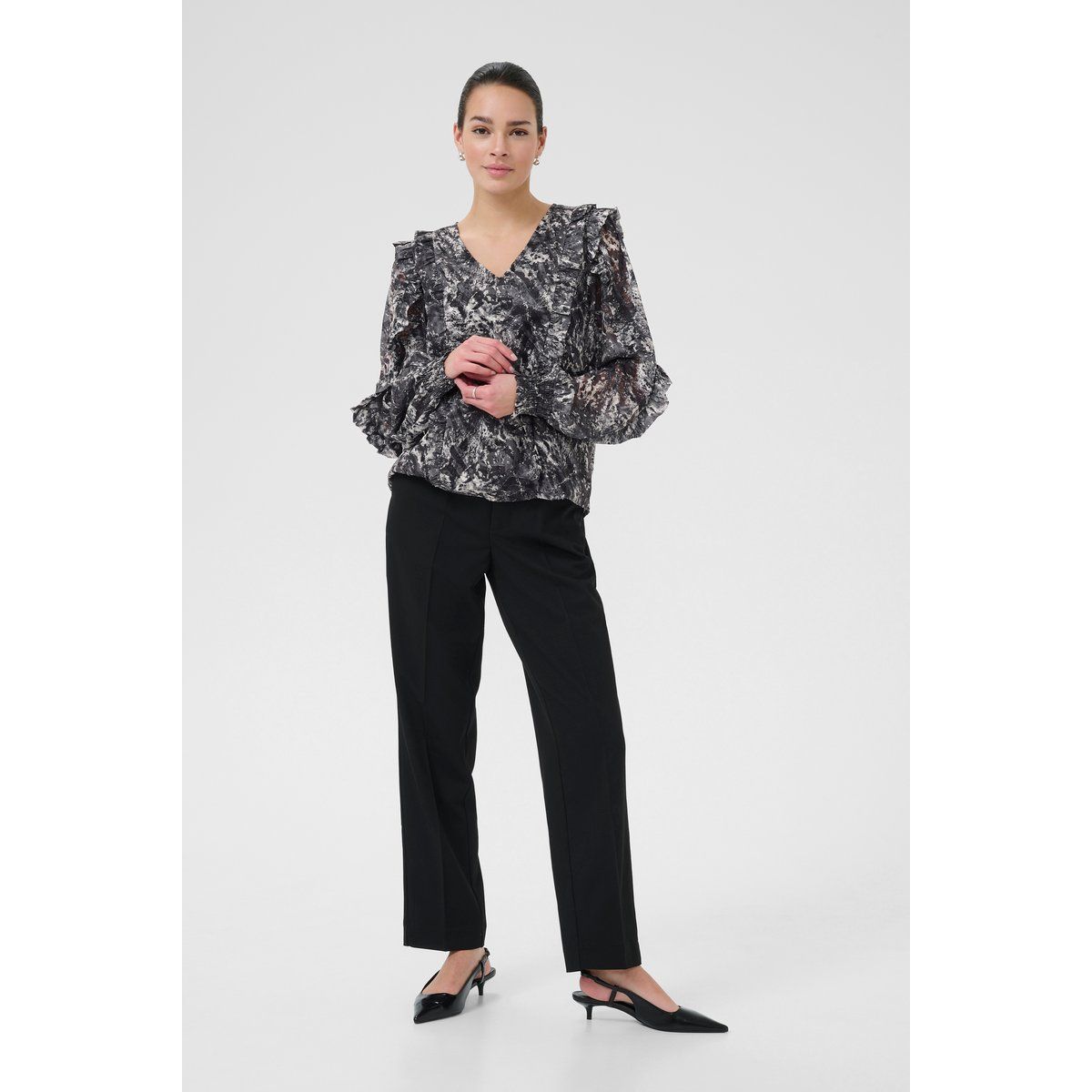 Elegante Rüschenbluse mit Abstraktem Print