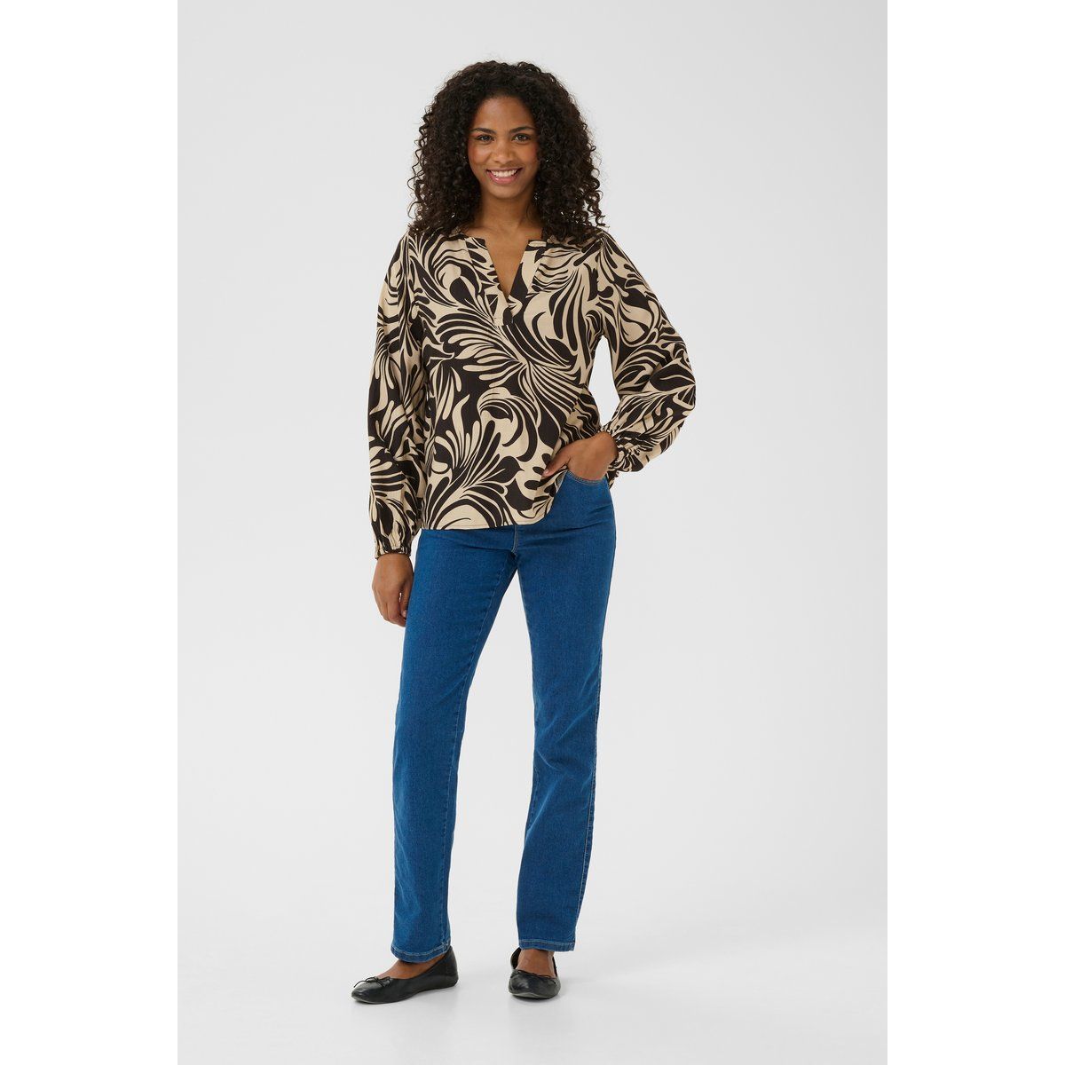 Locker geschnittene Bluse mit Abstraktmuster