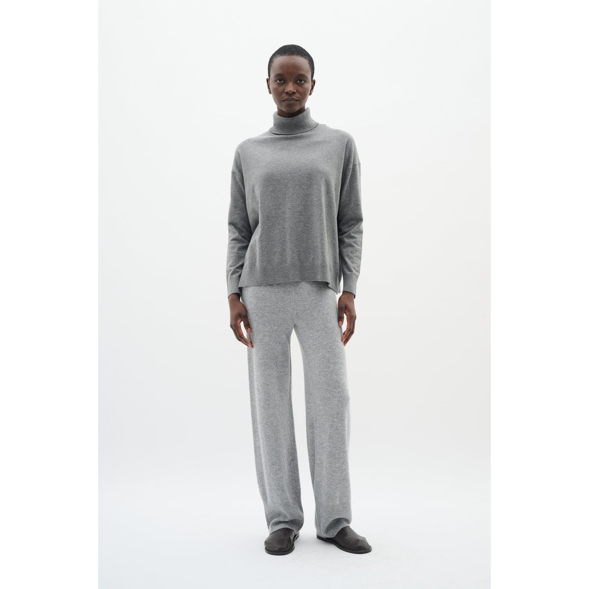 Lockerer Rollkragenpullover mit Kaschmiranteil