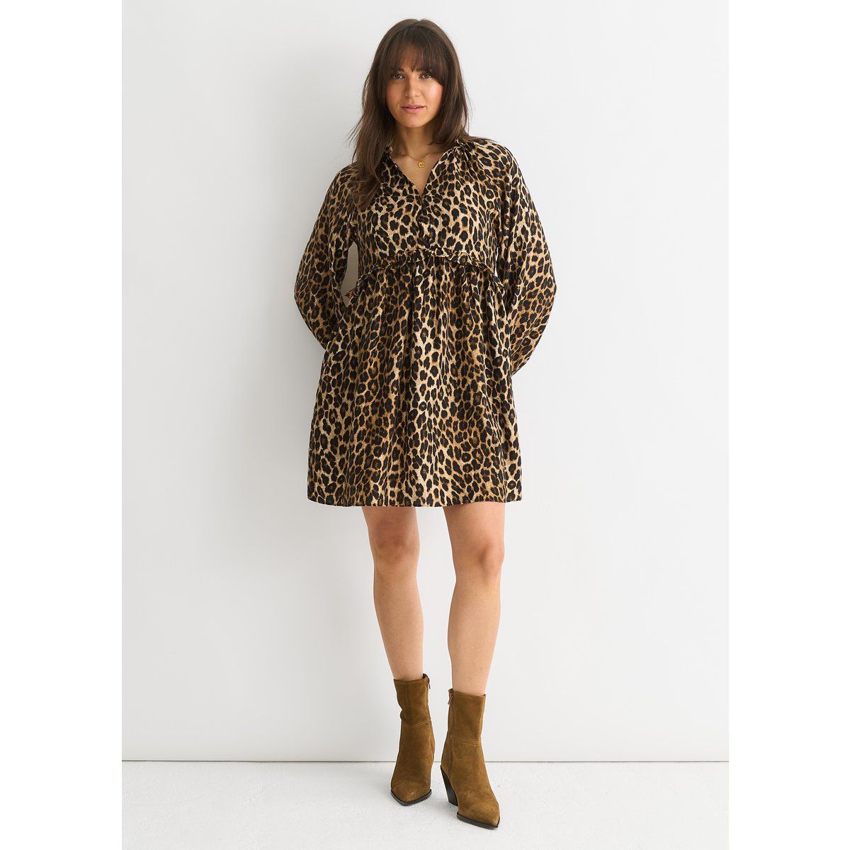 Mini-Smockkleid mit Leopardenmuster