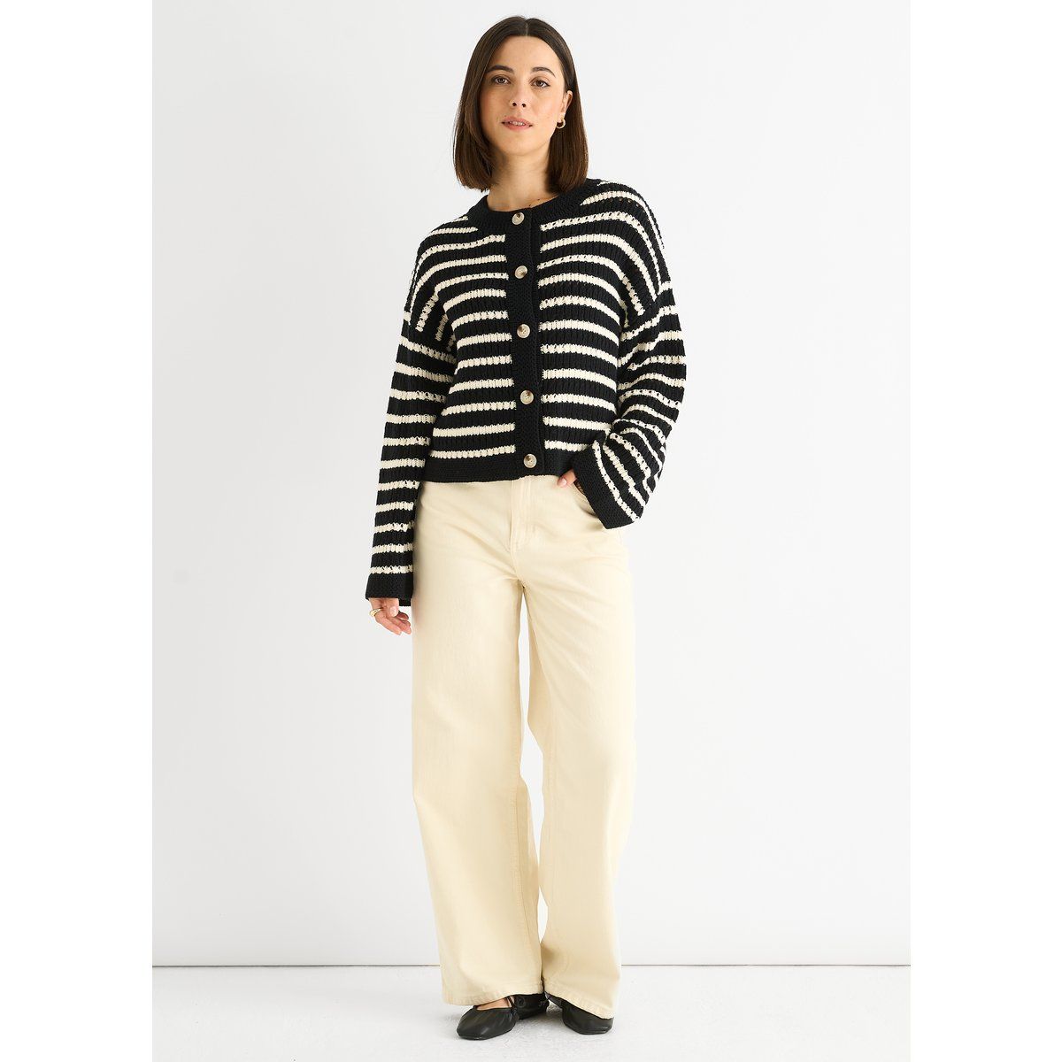 Gestreifter Strickcardigan mit Struktur