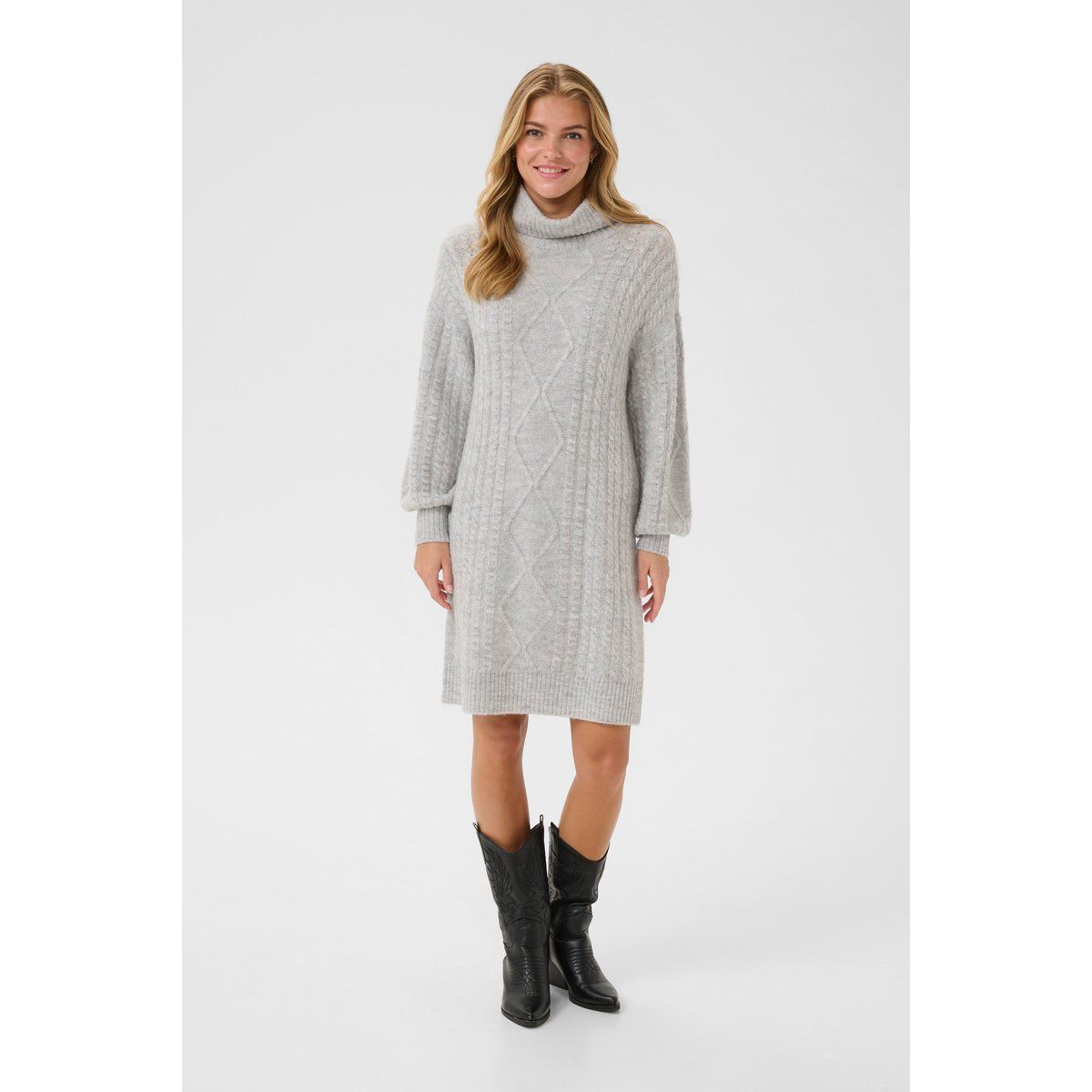 Strickkleid mit Zopfmuster und Rollkragen
