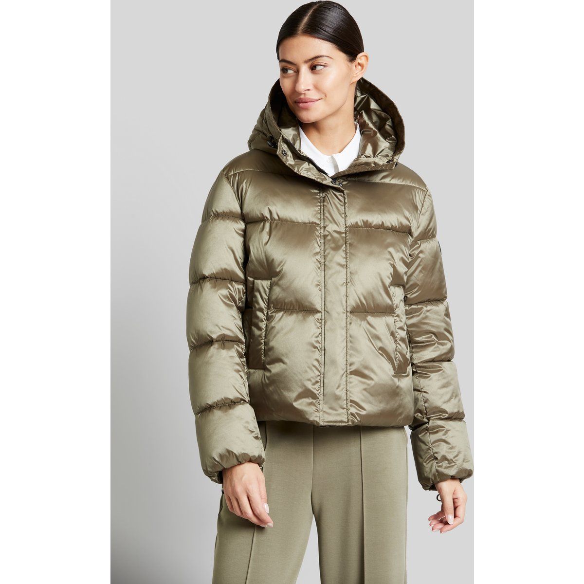 Wattierte Metallic-Steppjacke mit Kapuze