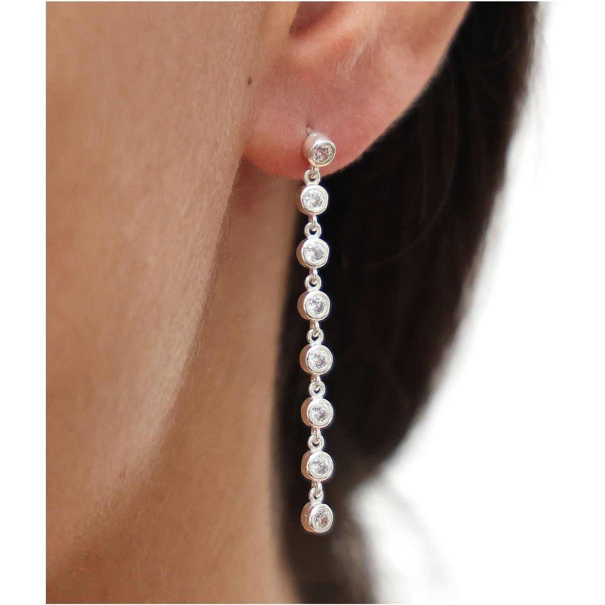 Elegante Silberohrringe mit Zirkonia