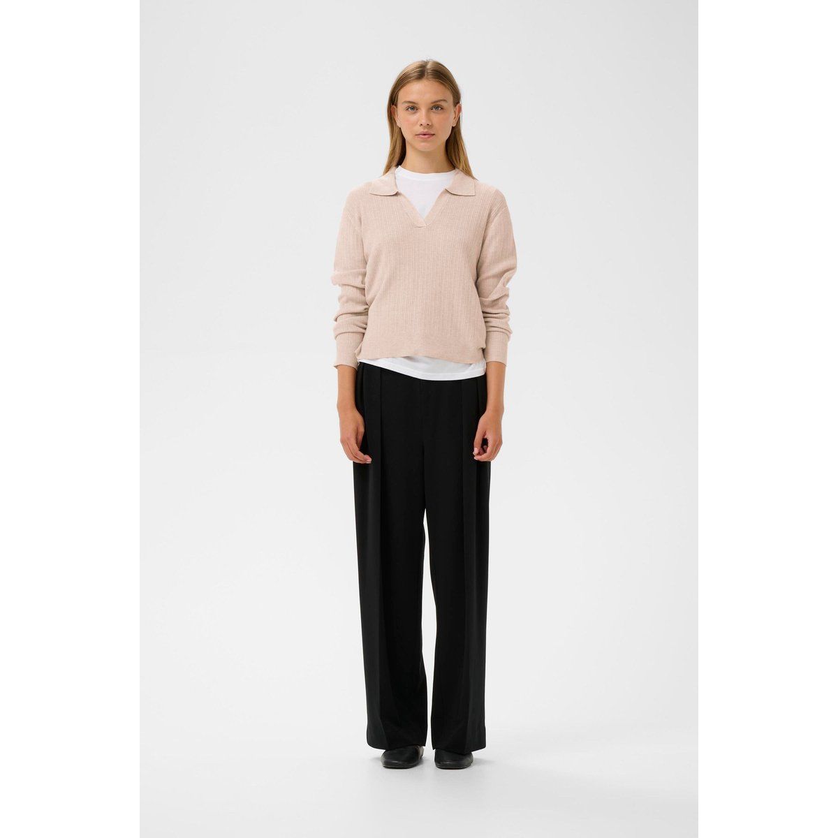 Rippenstrick-Pullover mit Polo-Kragen