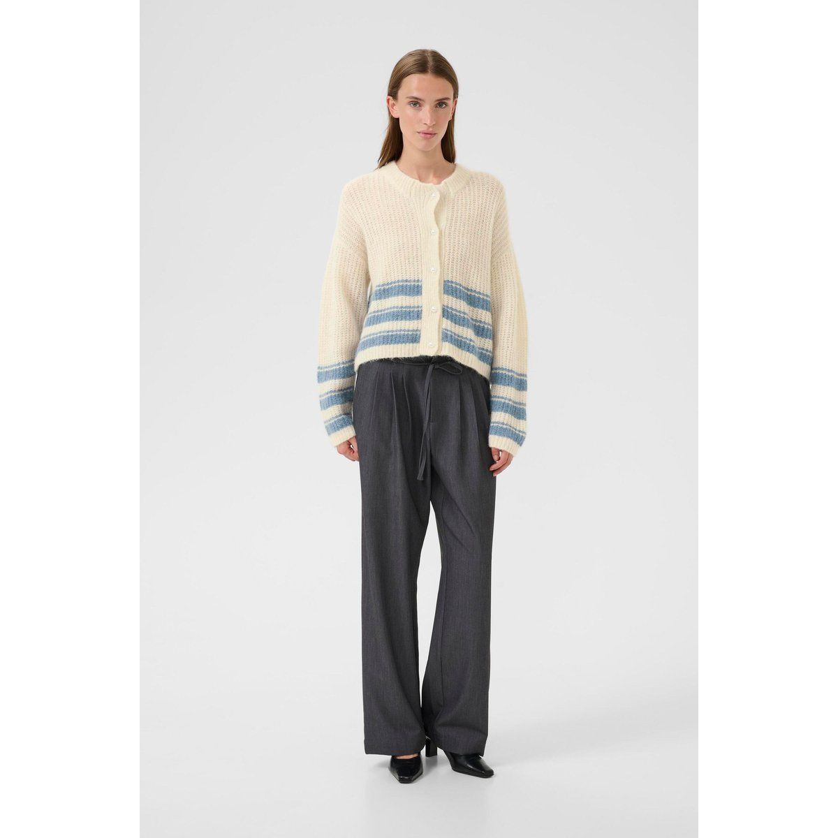 Gestreifter Fluffiger Cropped-Cardigan