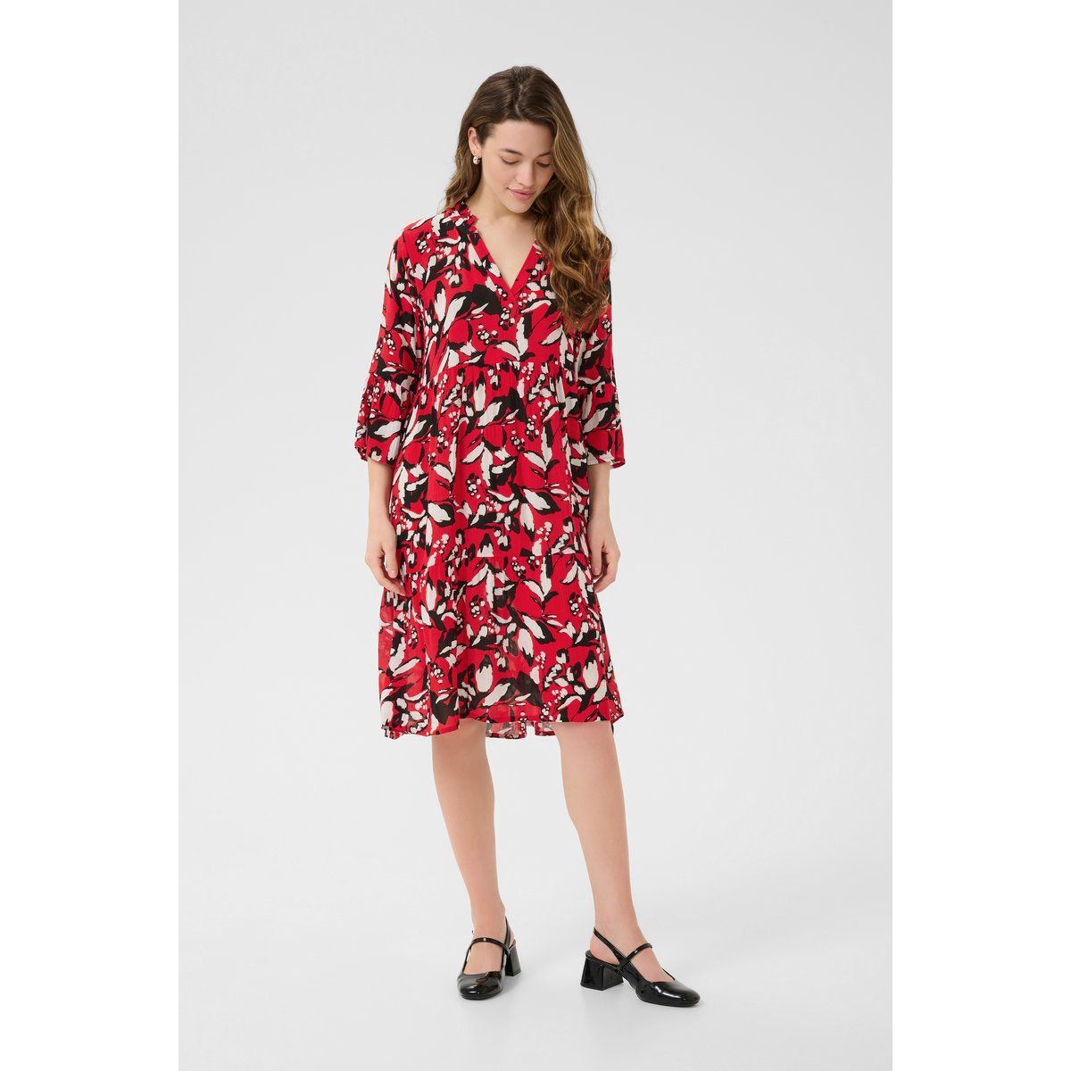 Fließendes Midi-Stufenkleid mit Blumenmuster