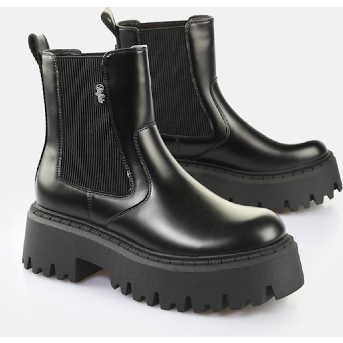 Chelsea-Boots mit Plateausohle