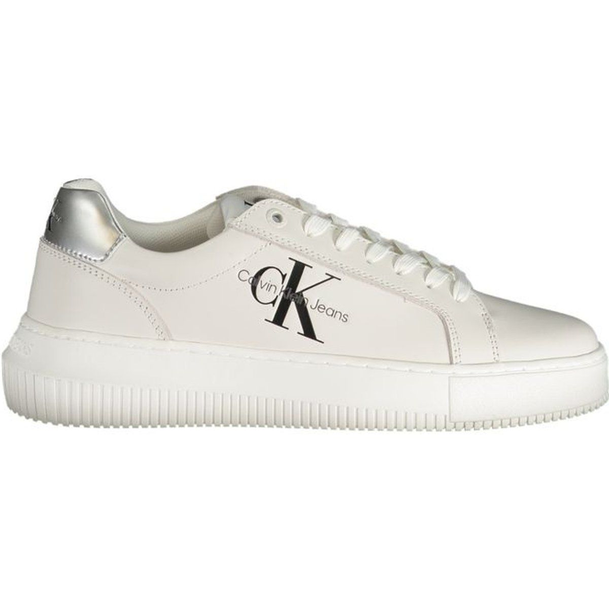 Minimalistische Plattform-Sneaker mit Logo