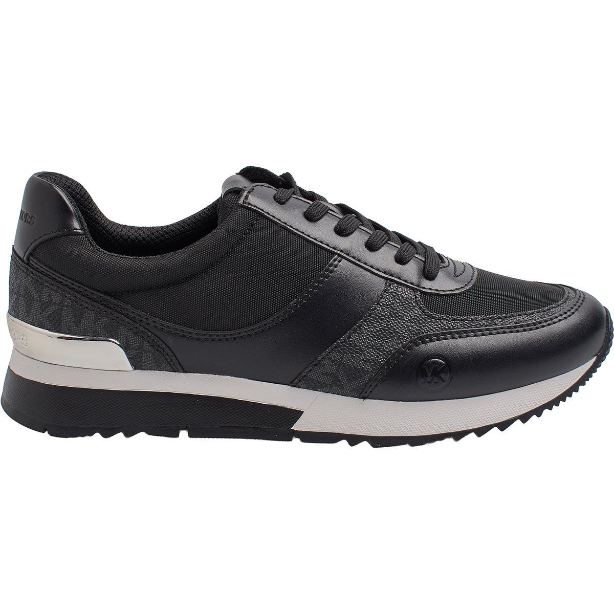 Retro-inspirierte Sneaker mit Logo-Print