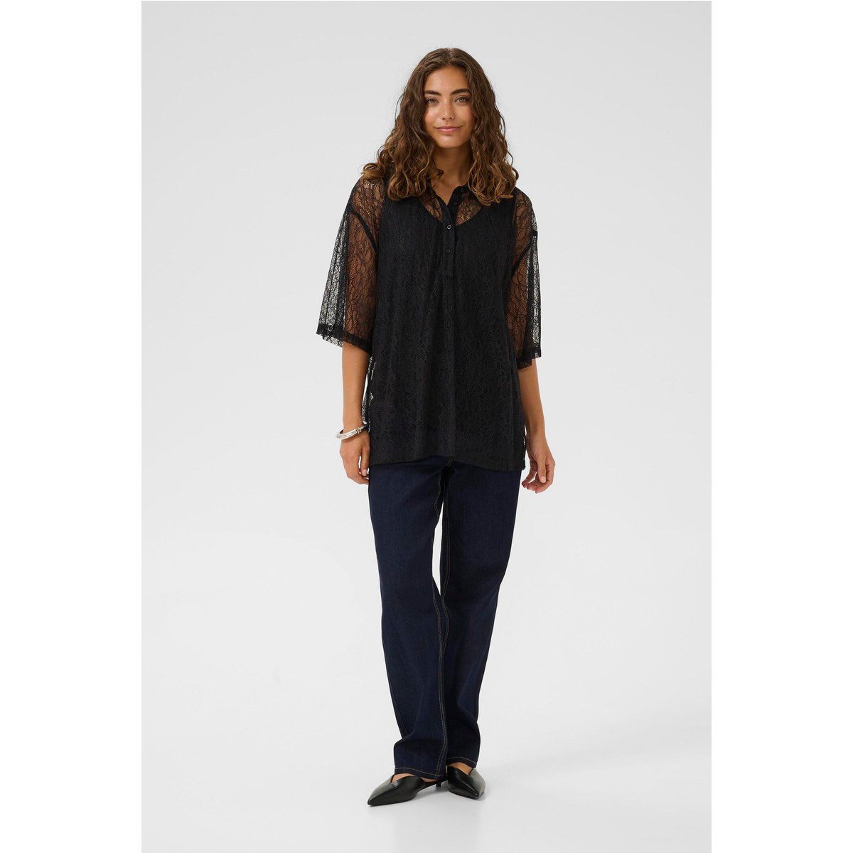 Oversize-Polobluse aus floraler Spitze