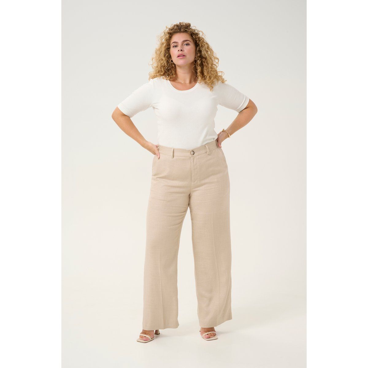 Weit geschnittene Leinenhose