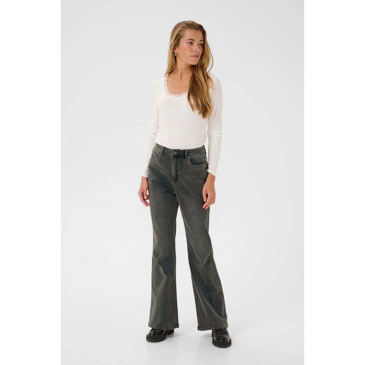 Ausgestellte High-Waist Denim-Jeans