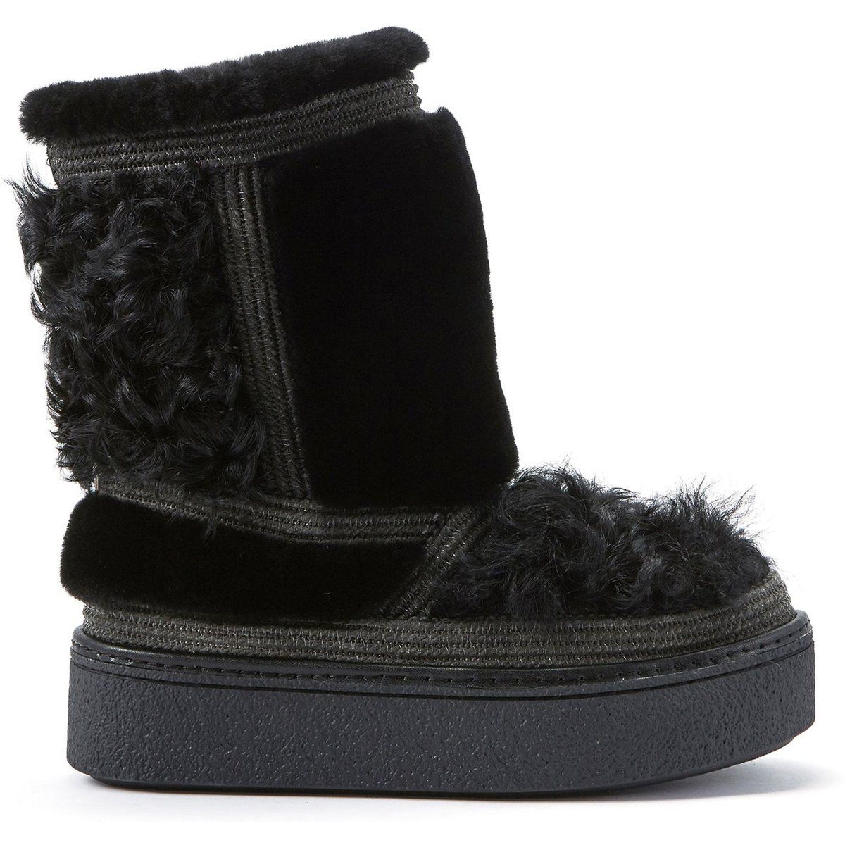 Texturierte Lammfell-Plateaustiefel