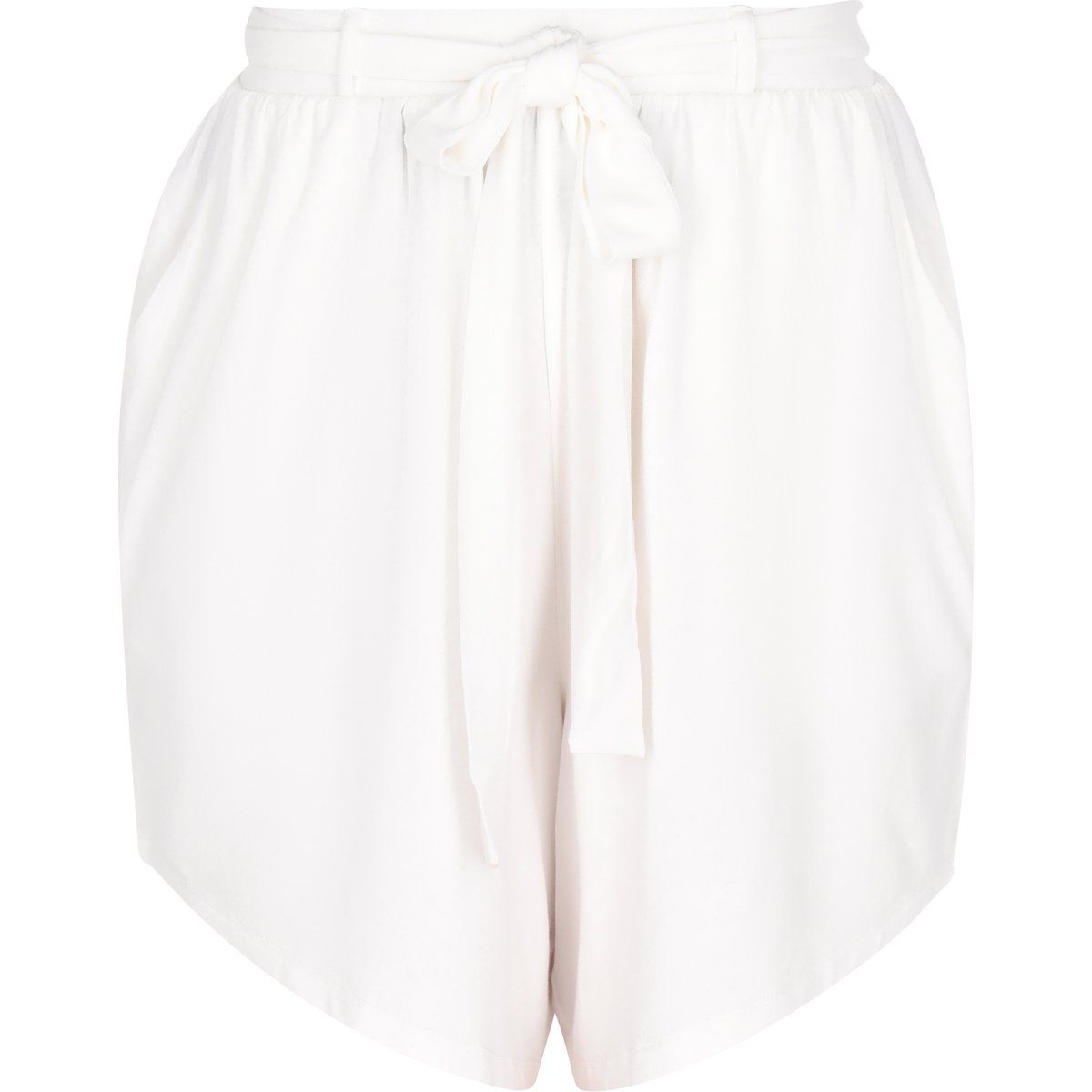 Fließende Sommer-Shorts mit Bindegürtel