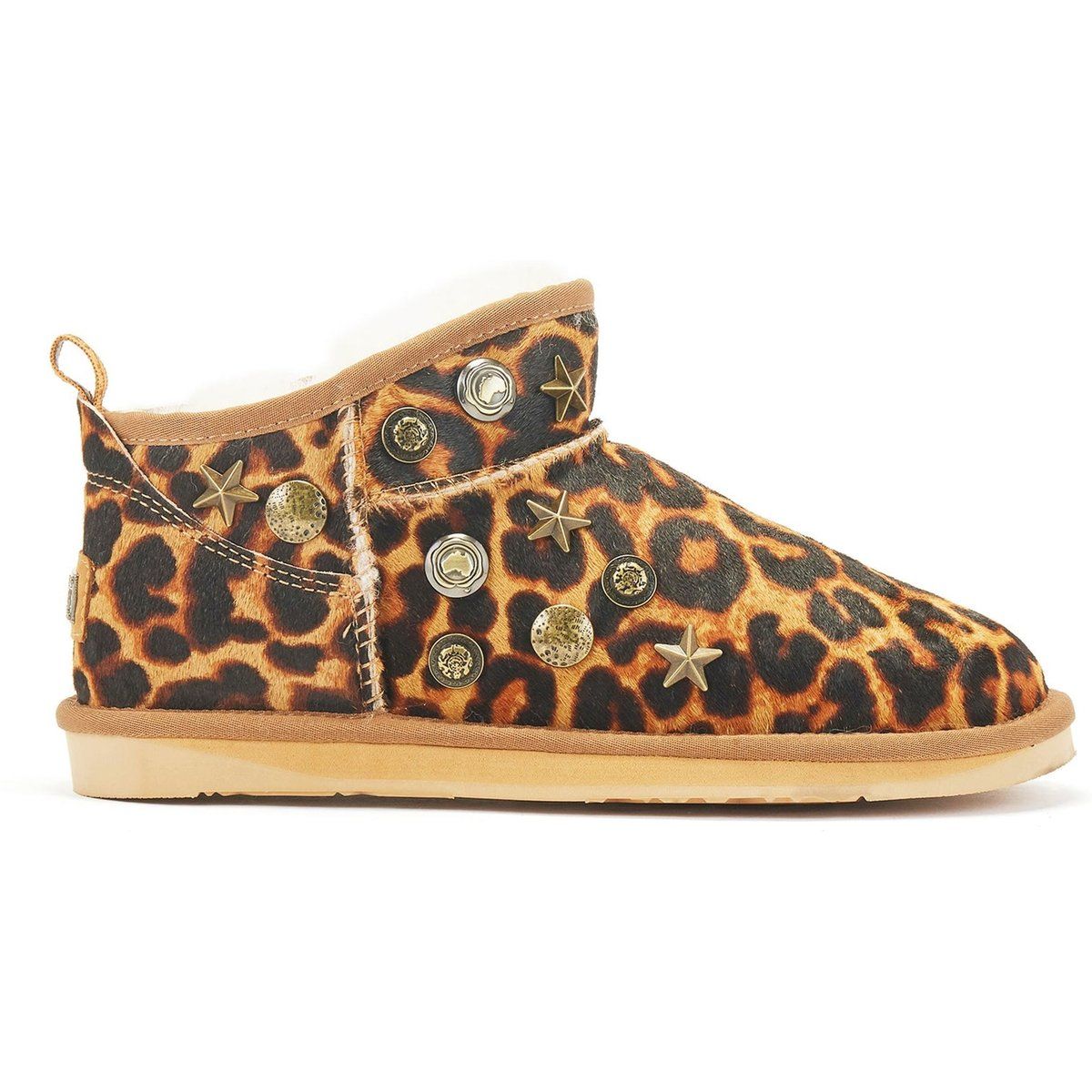 Besetzte ultrakurze Leopardenstiefel