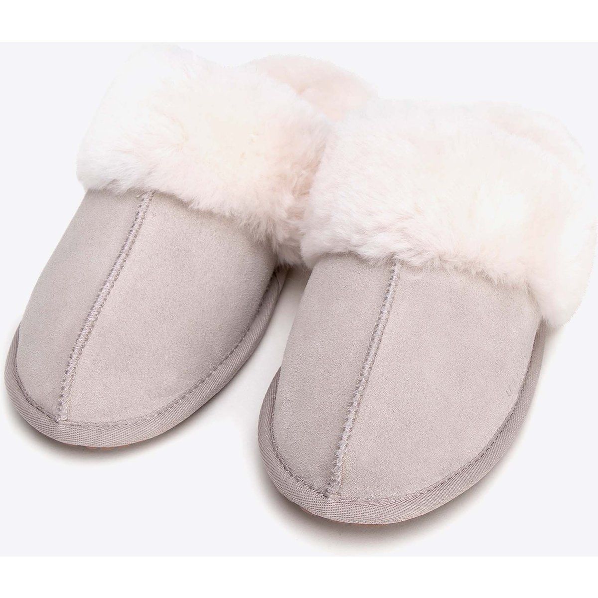 Kuschelige Wildleder-Hausschuhe mit Wollfell