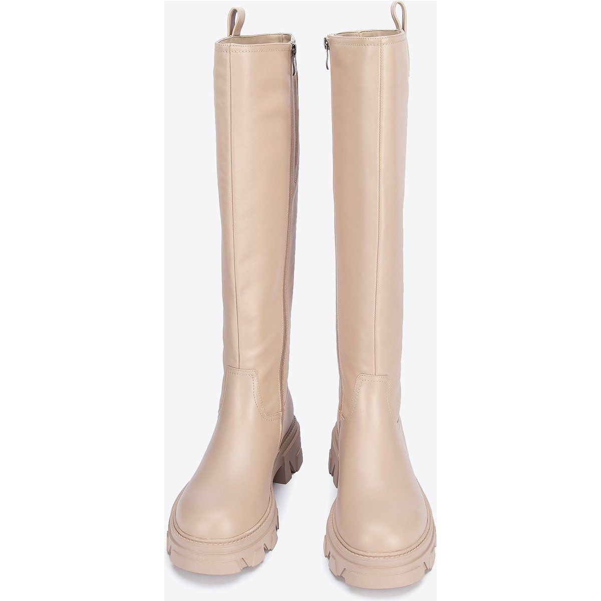 Kniehohe Lederstiefel mit Profilsohle